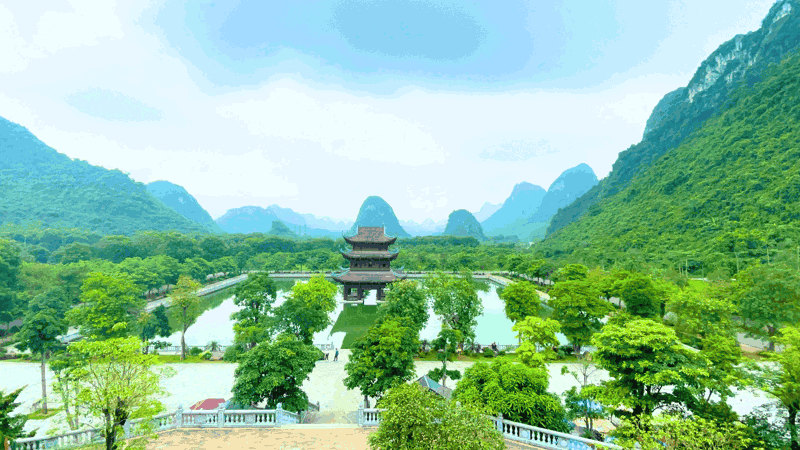 Ninh Binh Scenic Day Journey